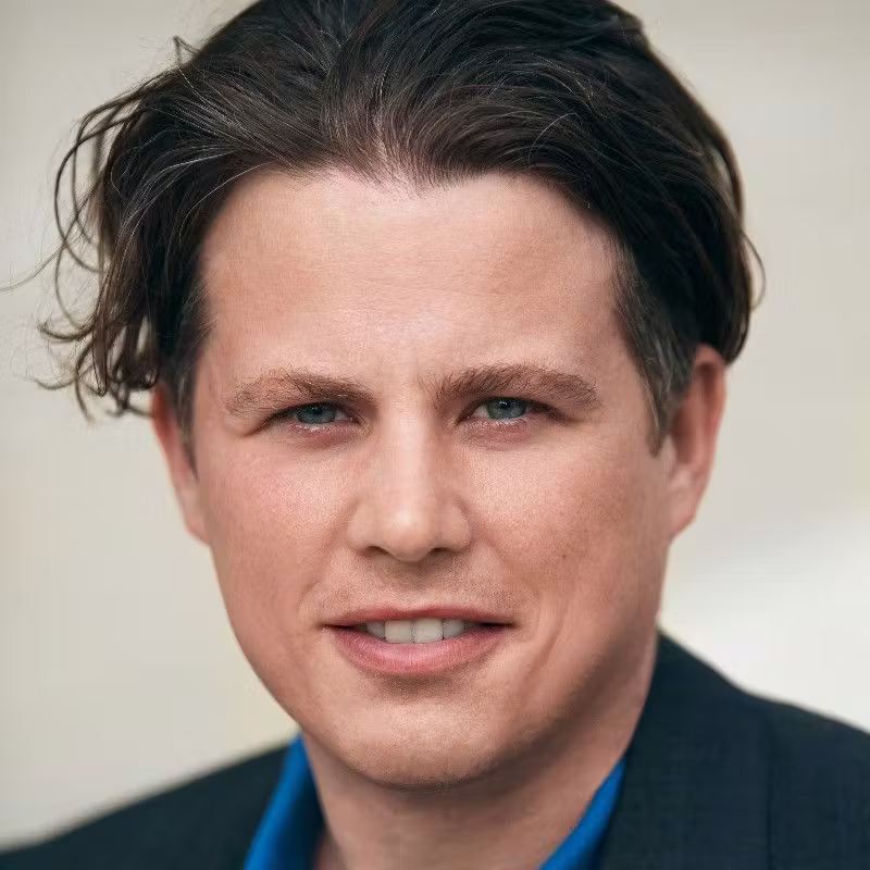 Meetup organizer, EtherCasts with Joris Bontje, his own Swarm project (not ethswarm)